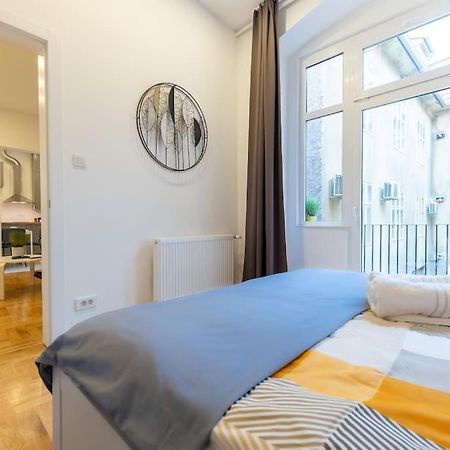 Official 4* Brand New Modern Apartment/Balcony Загреб Екстериор снимка