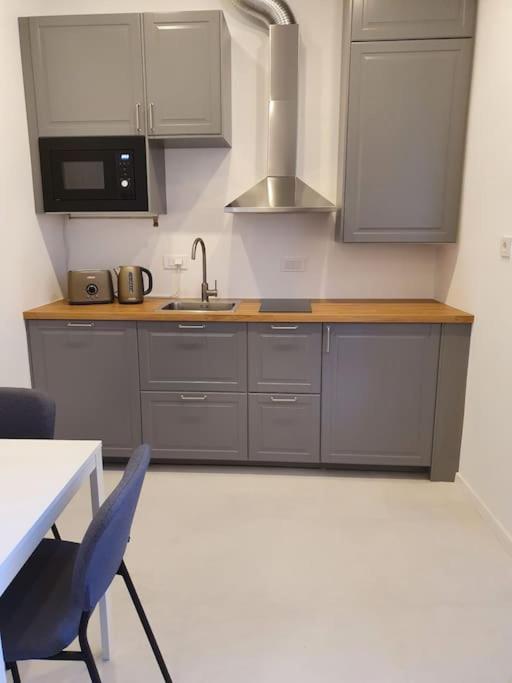 Official 4* Brand New Modern Apartment/Balcony Загреб Екстериор снимка